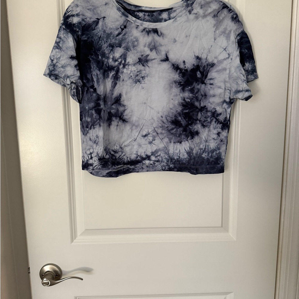 DYI Tie-Dye Crop Top - Navy and White